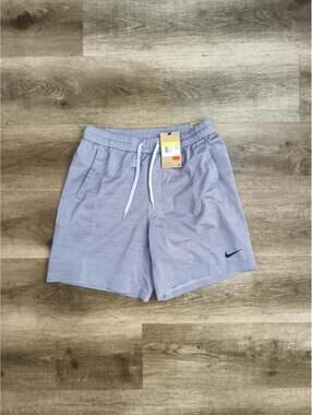 Nike Men's Form Dri-FIT 7" Unlined Versatile Shorts Light Carbon Size Small$50